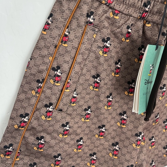 GUCCi X Disney Shorts - Picture 8 of 14